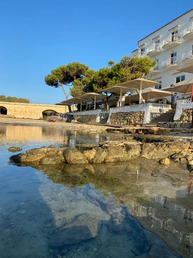 Hostal Xuroy Cala Alcaufar Szálloda